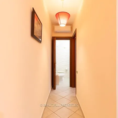 Appartement Greenway Rifugio Con Patio A 2 Min Dal Mare